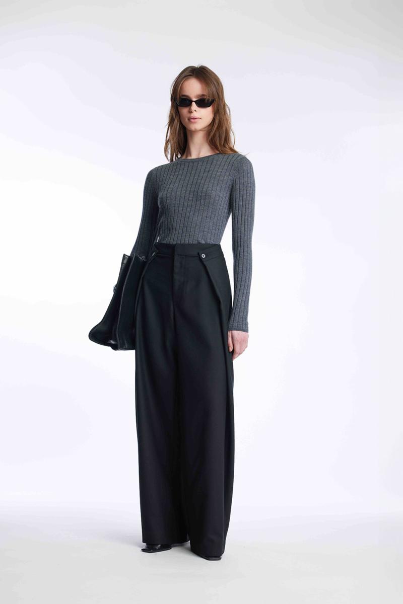 One & Other HENNY SWEATER