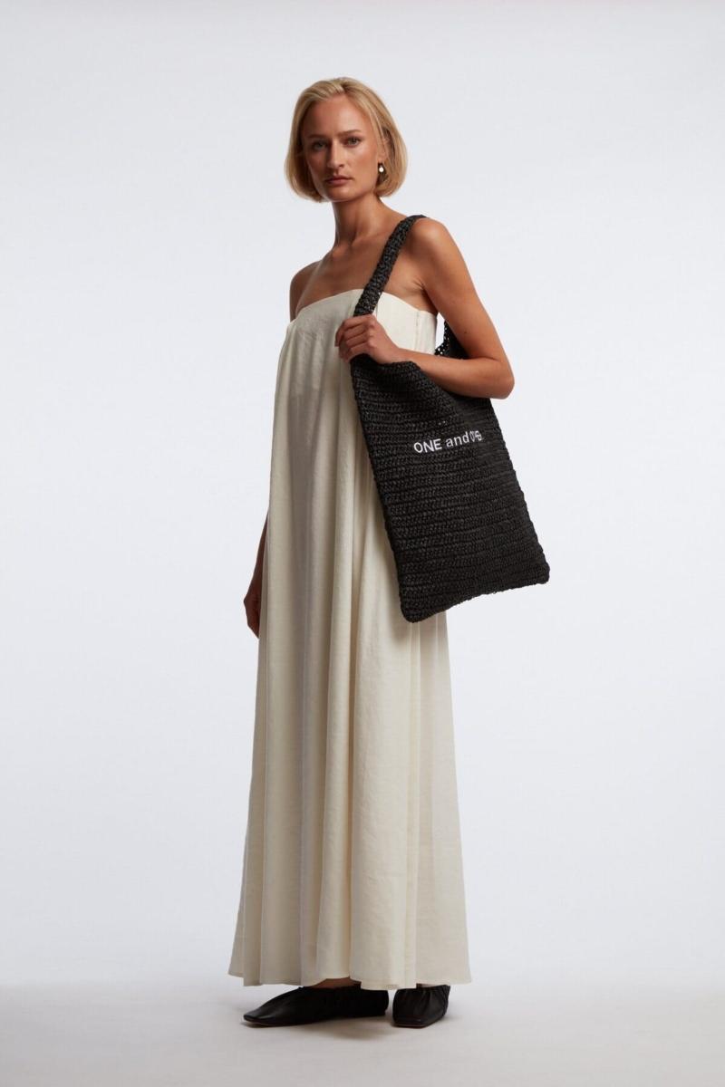 One & Other OAO STRAW TOTE