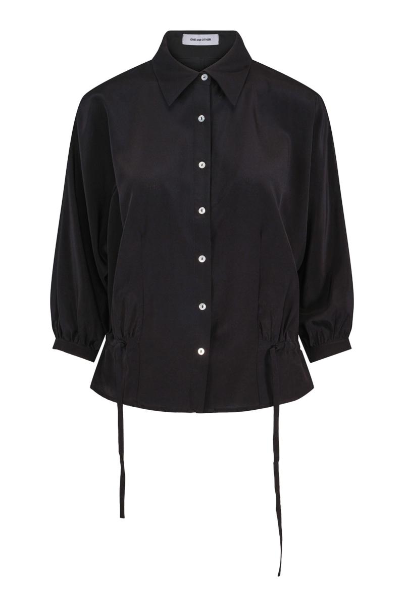 One & Other SILJE SILK TOP BLACK
