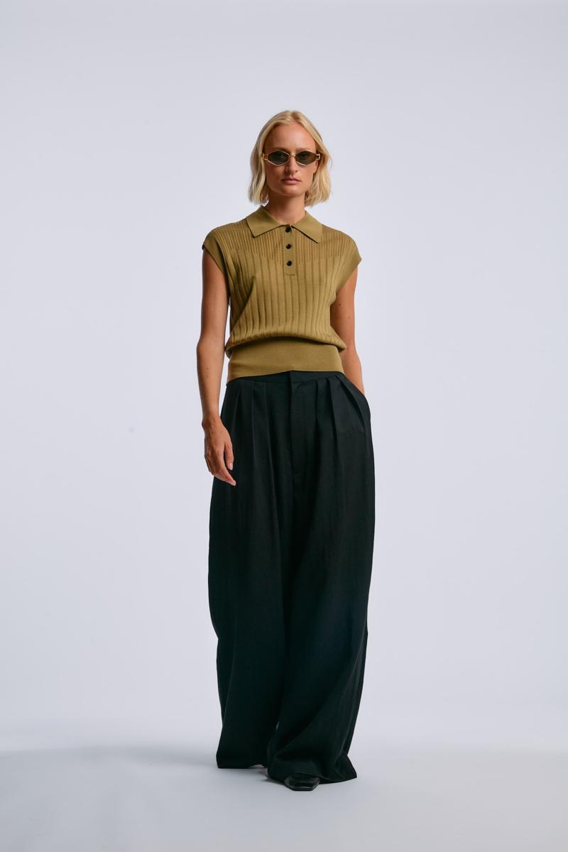 One & Other STELLA KNITTED TOP GOLDEN GREEN