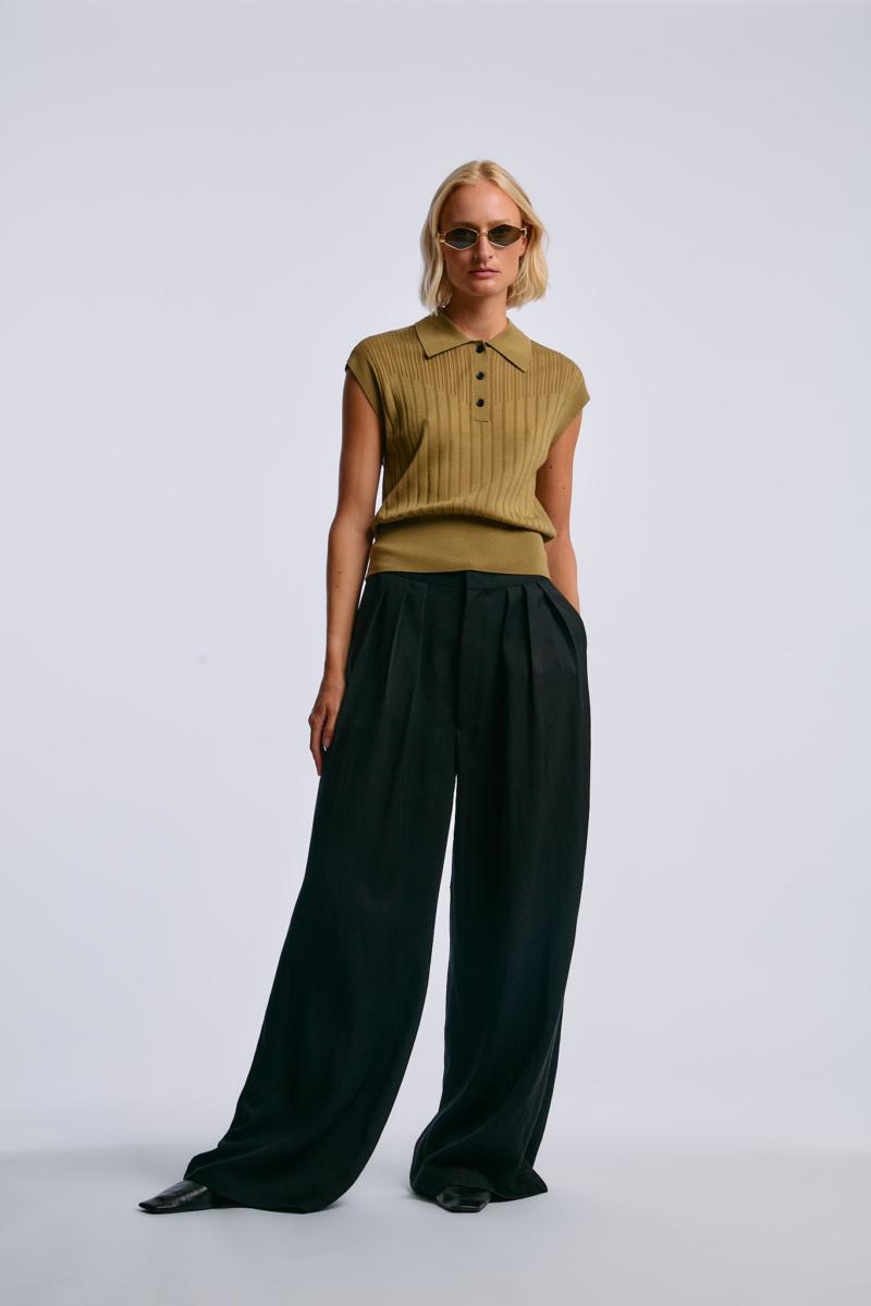 One & Other STELLA KNITTED TOP GOLDEN GREEN