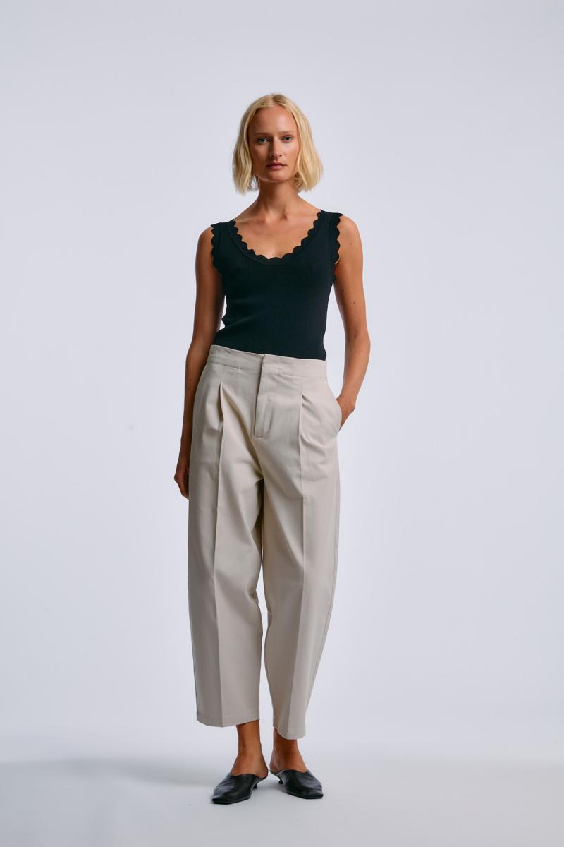 one & other TRU KNITTED TANK TOP BLACK