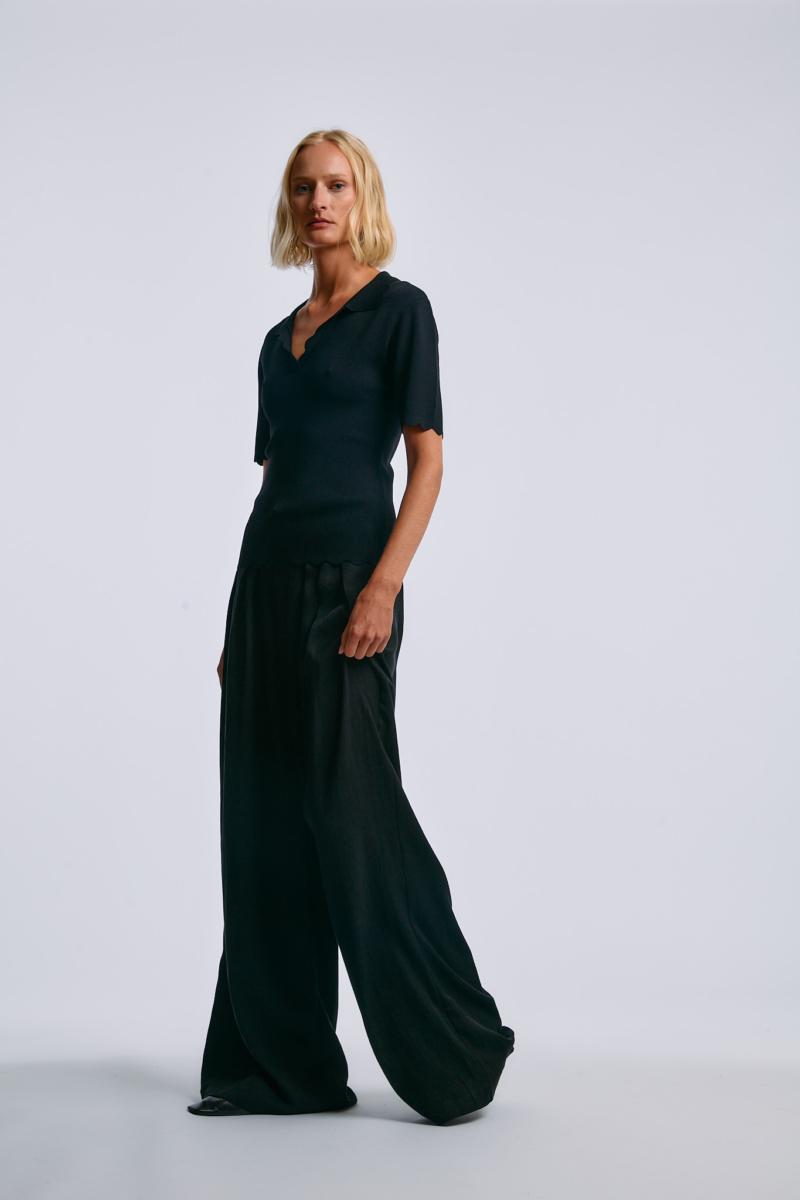 One & Other TRU KNITTED TOP BLACK