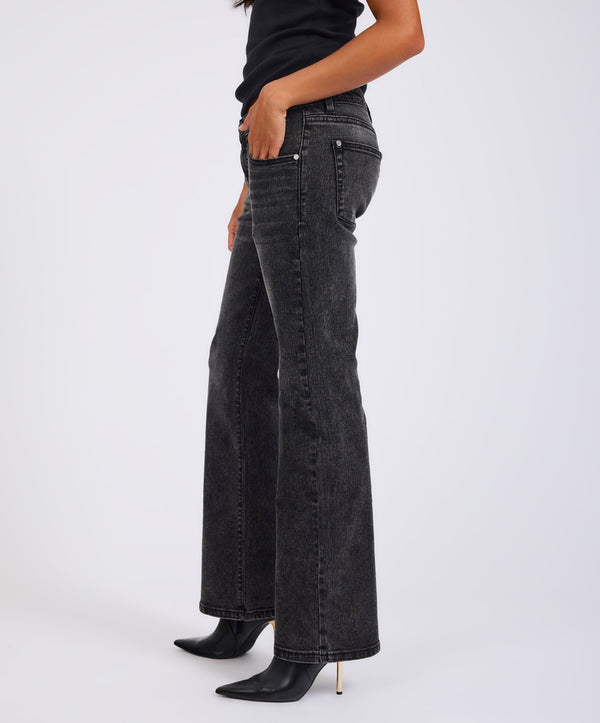 One Teaspoon Alice Low Waist Bootcut Denim Jeans - Washed Black
