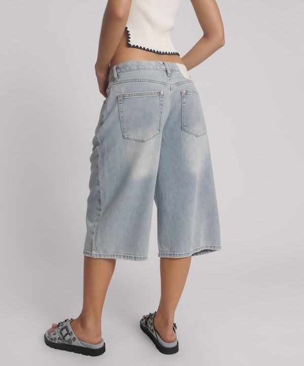 One Teaspoon Beastie Low Waist Wide Leg Denim Shorts - Soft Blue