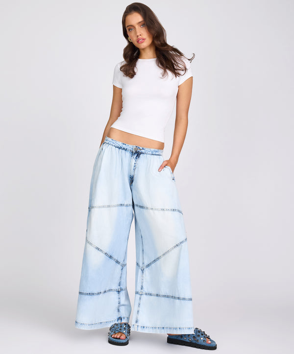 one teaspoon Daddios Low Waist Super Wide Leg Denim Jeans - Depeche Blue