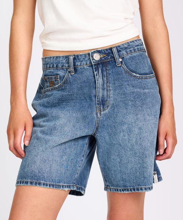 One Teaspoon Jacksons Mid Waist Wide Leg Denim Shorts - Westland Blue