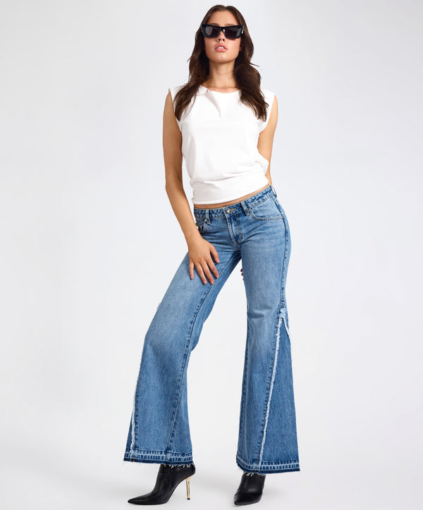 one teaspoon Johnnies Low Waist Wide Leg Flared Denim Jeans - Pretty Blue