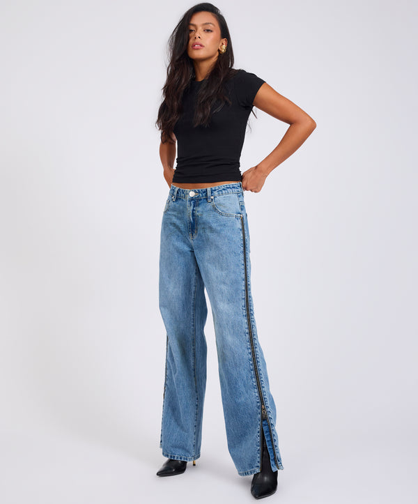 One Teaspoon Low Riders Low Waist Wide Leg Zipped Denim Jeans - Pretty Blue