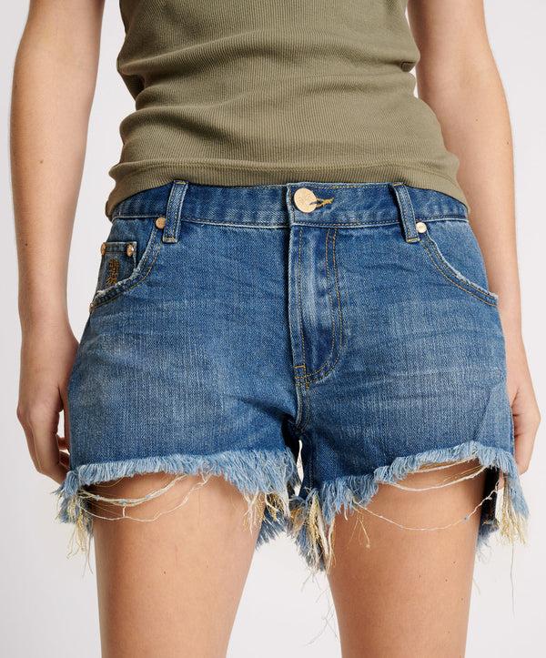 One Teaspoon Marlons Low Waist Boyfriend Denim Shorts - Shredded Gold