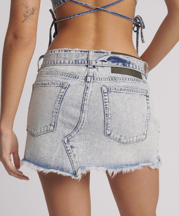 One Teaspoon Max Belted Low Waist Mini Denim Skirt - Bahama Blue
