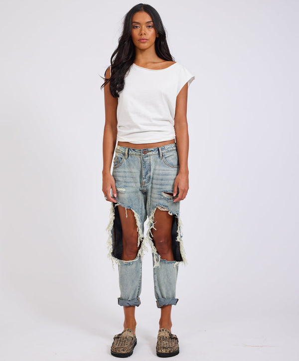 One Teaspoon Saints Low Waist Boyfriend Denim Jeans - Montana