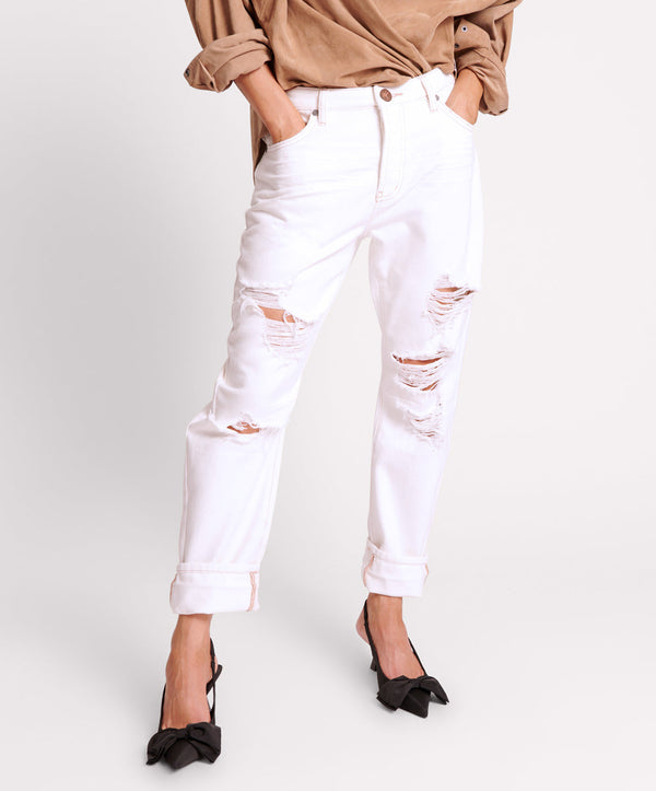 One Teaspoon Saints Low Waist Boyfriend Denim Jeans - Pearl