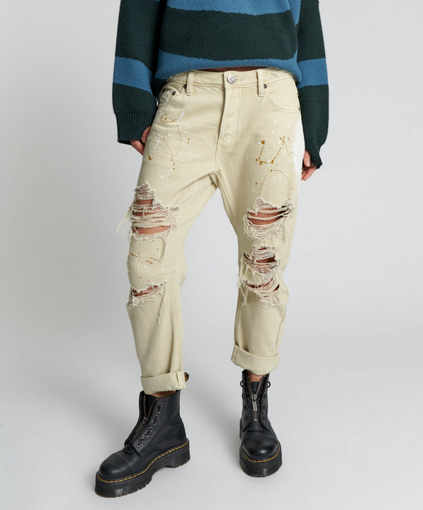 One Teaspoon Saints Low Waist Boyfriend Denim Jeans - Vegas Gold