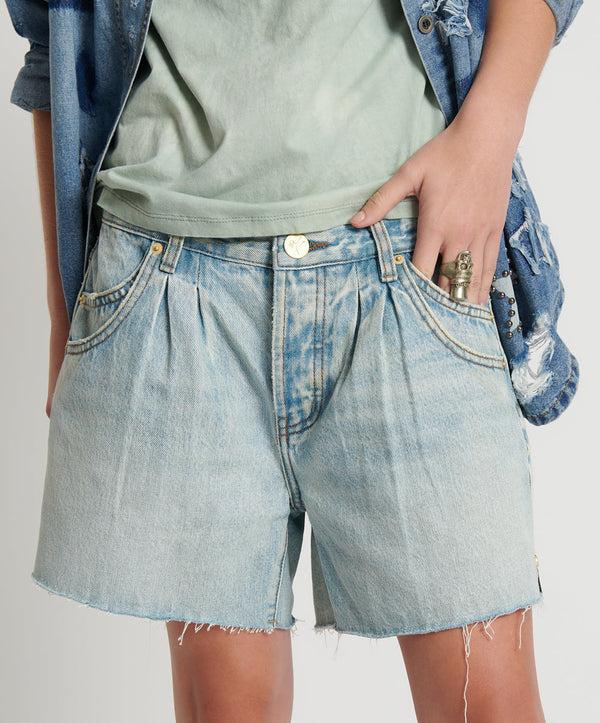 One Teaspoon Shakers Low Waist Super Relaxed Denim Shorts - Kansas Blue