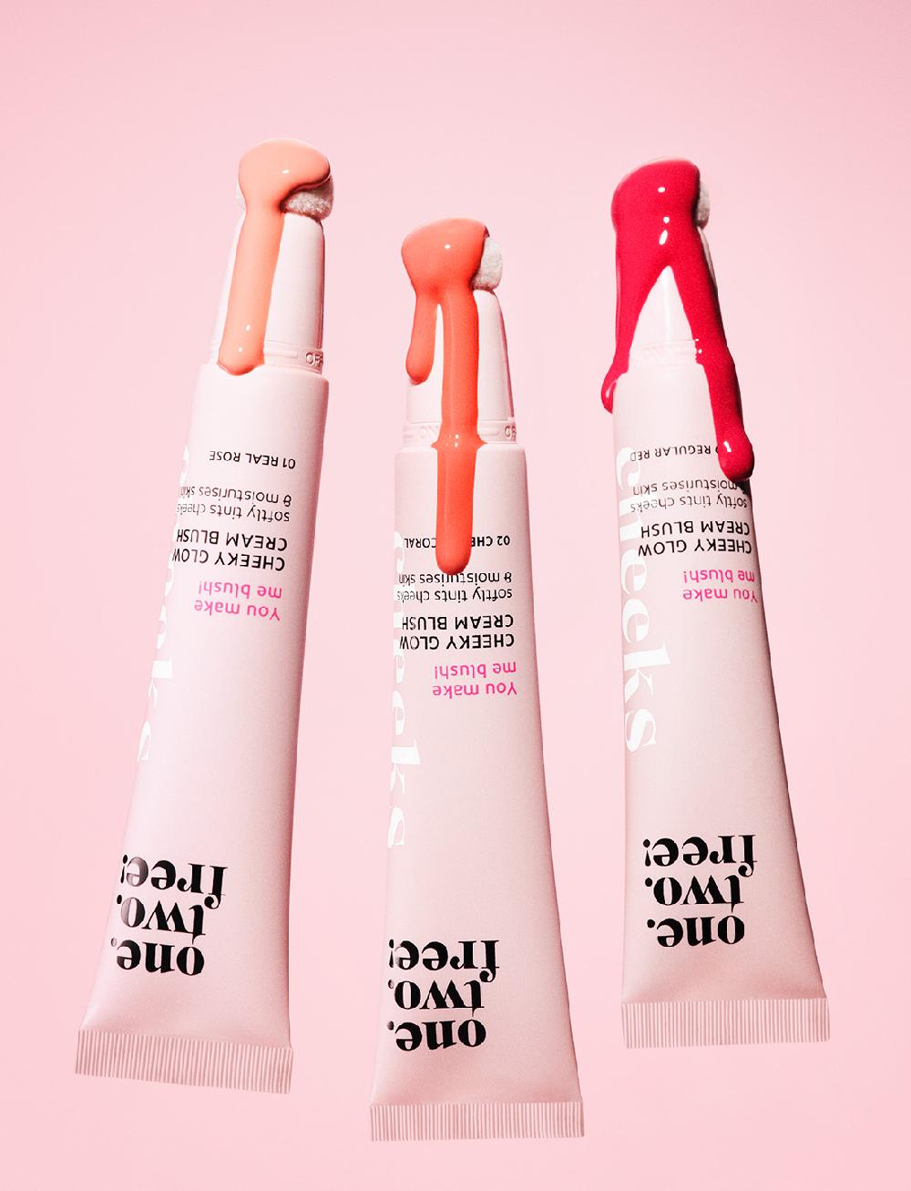 One.two.free Cheeky Glow Cream Blush – Cheeky Coral