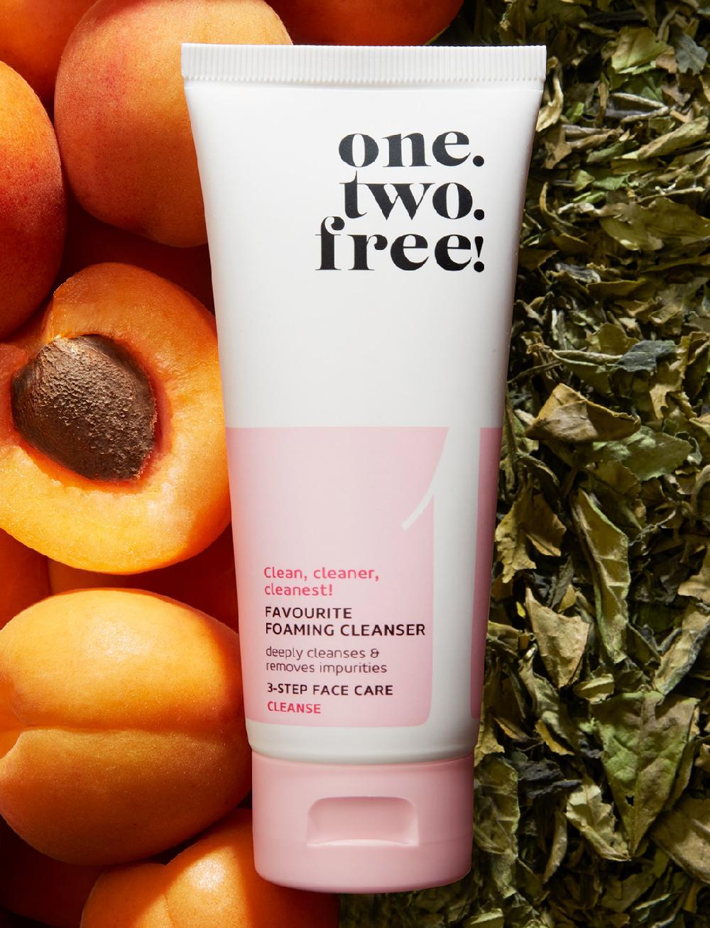 One.two.free Favourite Foaming Cleanser