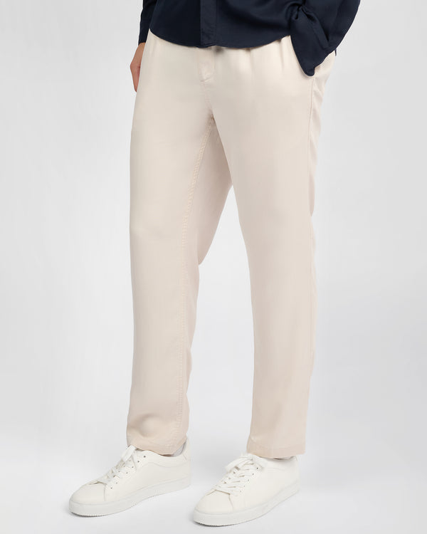 Onia Lyocell Tapered Trouser Stone