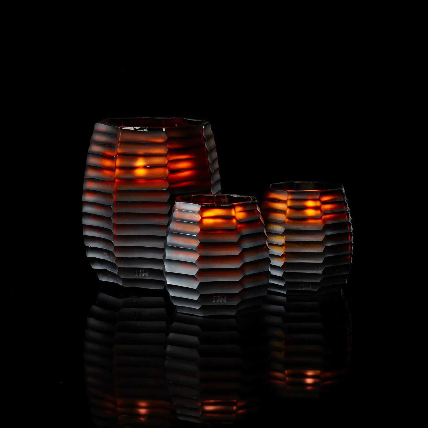 Onno Collection Cubo Amber Candle