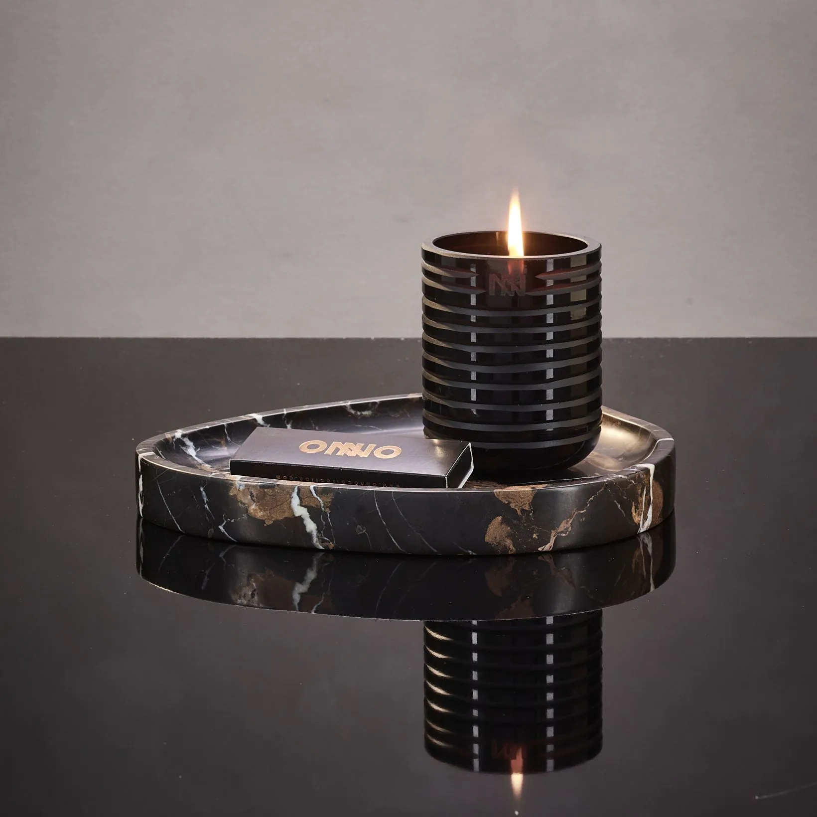 Onno Collection Marble Tray Holder Apollo