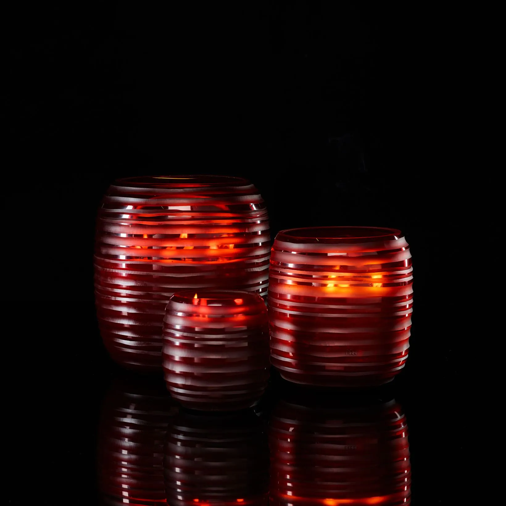 Onno Collection Sphere Red Candle