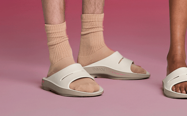 Oofos Men's Limited Edition 2025 OOahh FUSED - Project Pink