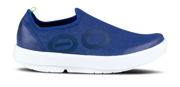 Oofos Men's OOmg EeZee Low Shoe - White Navy (FINAL SALE)