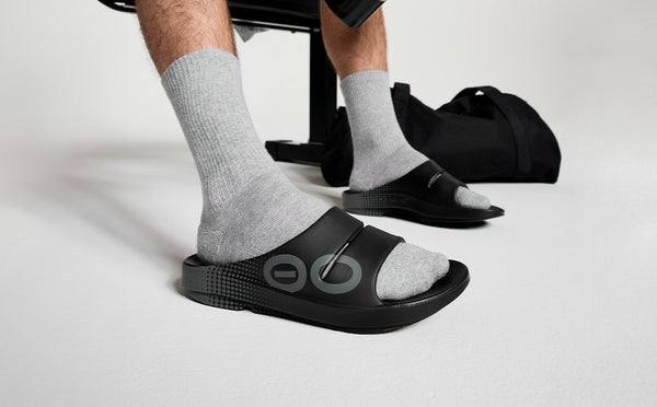 Oofos Men's OOahh Sport Slide Sandal - Black Matrix