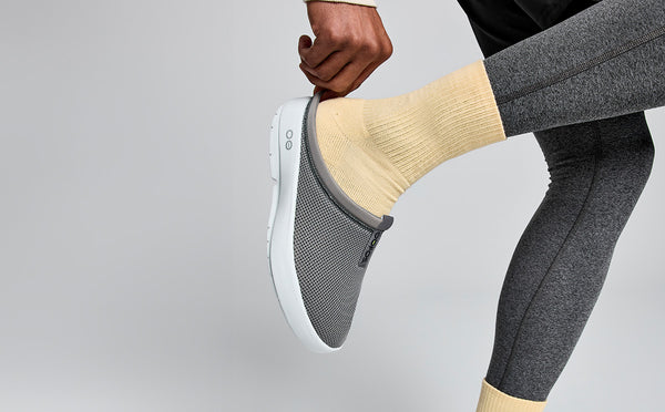 Oofos Men's OOcoozie Sport Mule - Slate (SALE)