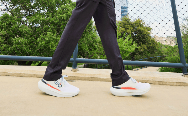 Oofos Men's OOmy Stride - Sunburst Fade