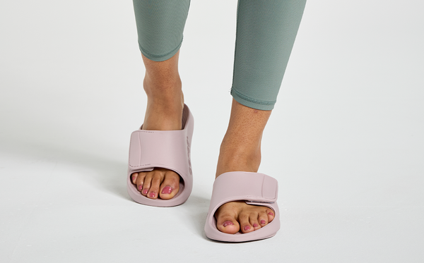 Oofos Women's OOahh Sport Flex Sandal - Stardust