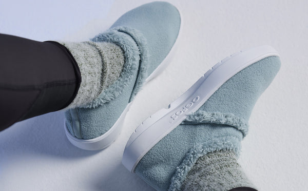 Oofos Women's OOcoozie Low Shoe - Mist (FINAL SALE)