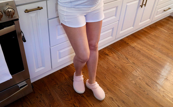 Oofos Women's OOcoozie Mule Shoe - Pink (FINAL SALE)