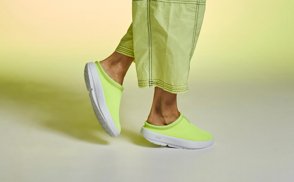 Oofos Women's OOcoozie Sport Mule - Electro (SALE)