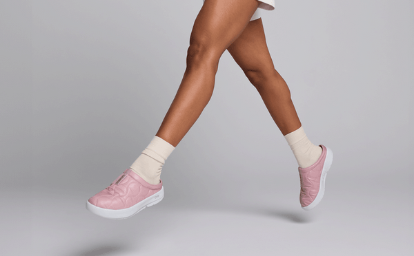 Oofos Women's OOcoozie Thermo Mule - Stardust