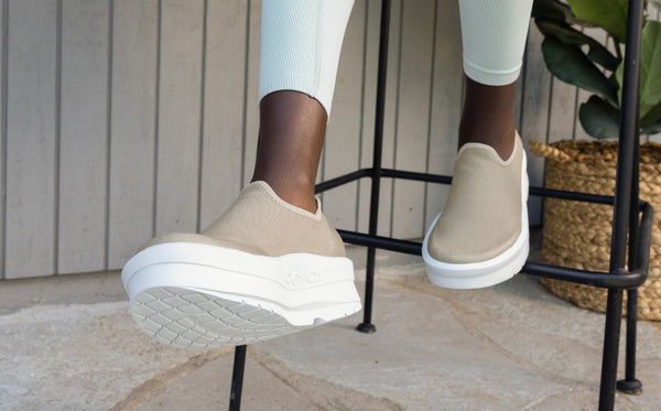 Oofos Women's OOmega EeZee Low Shoe - Nomad