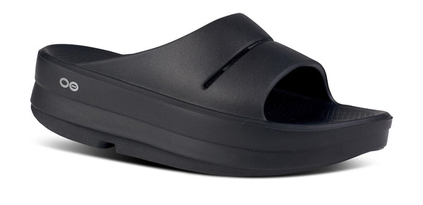 oofos Women's OOmega OOahh Sandal - Black