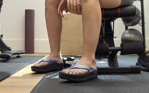 Oofos Women's OOmega OOlala Luxe Sandal - Atlantis