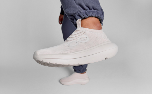 Oofos Women's OOmy Zen - Chalk