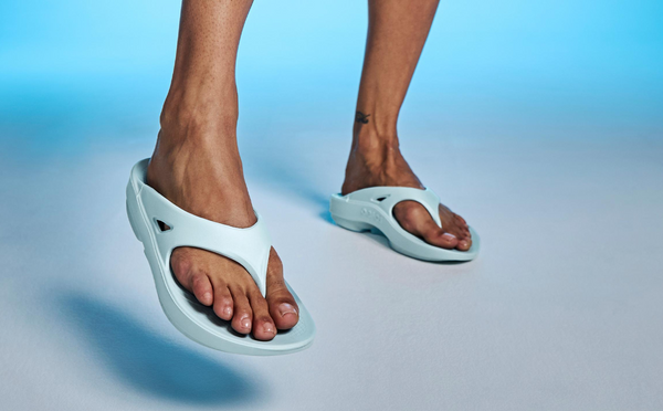 Oofos Women's OOriginal Sandal - Mist