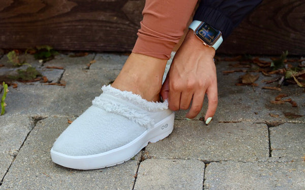 Oofos Women's OOcoozie Mule Shoe - Light Gray (FINAL SALE)