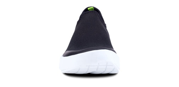 Oofos Women's OOmg EeZee Low Shoe - White Black (FINAL SALE)