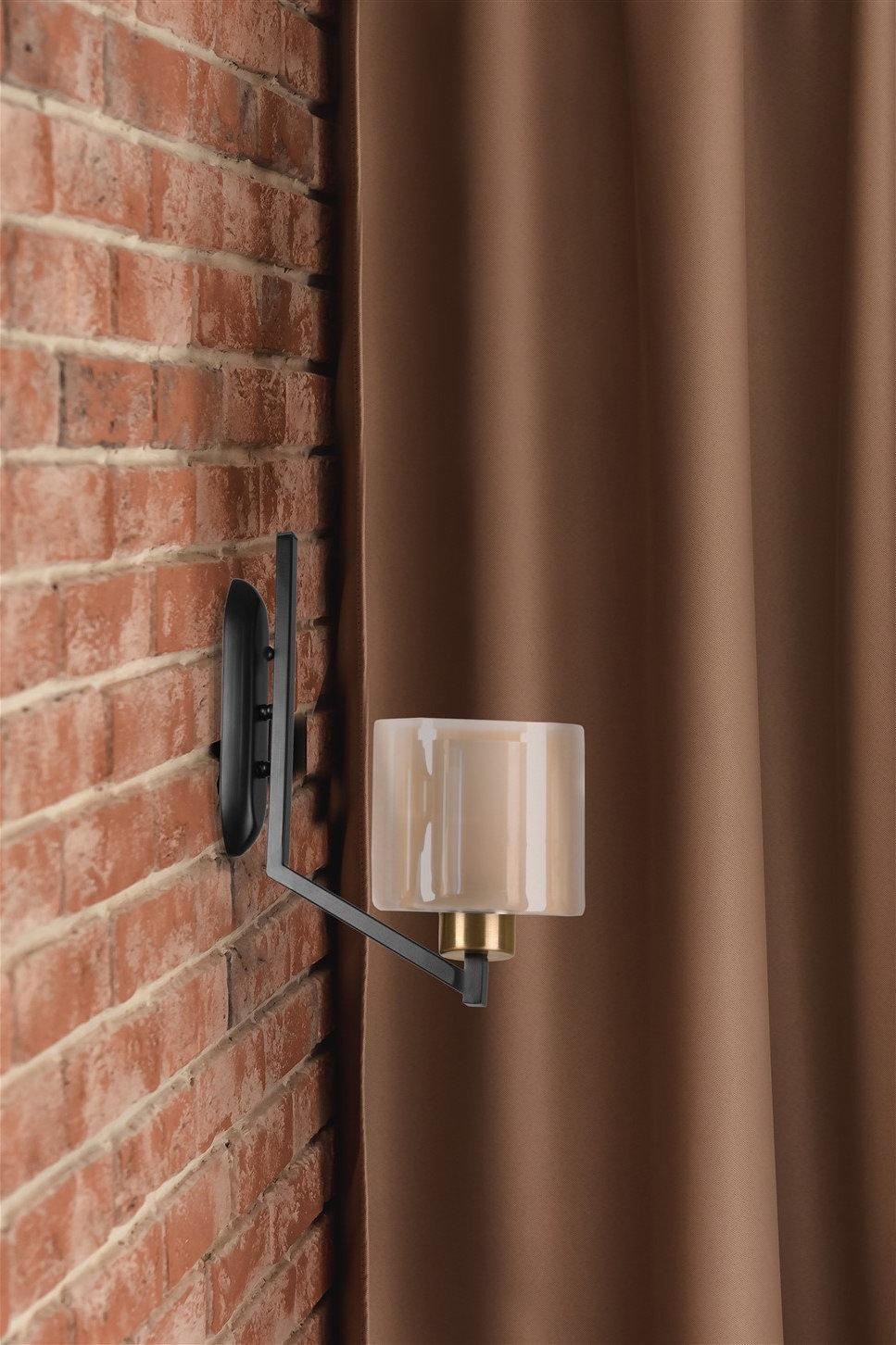 opviq LumiNox Allure: The Elegant Wall Embrace | Opviq