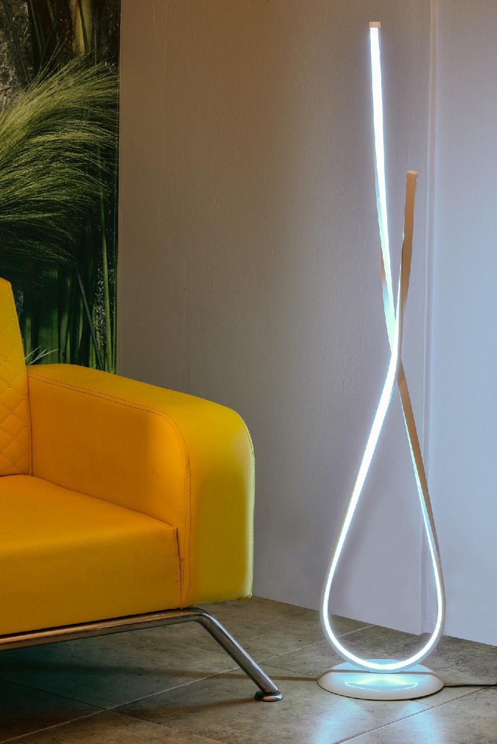 Opviq LuxeLume Ascend: Modern White Elegance Lamp | Opviq