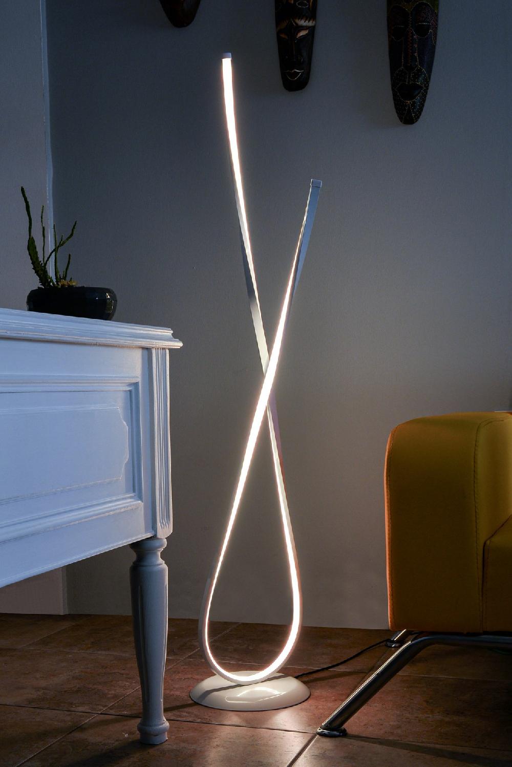 opviq LuxeLume Ascend: Modern White Elegance Lamp | Opviq