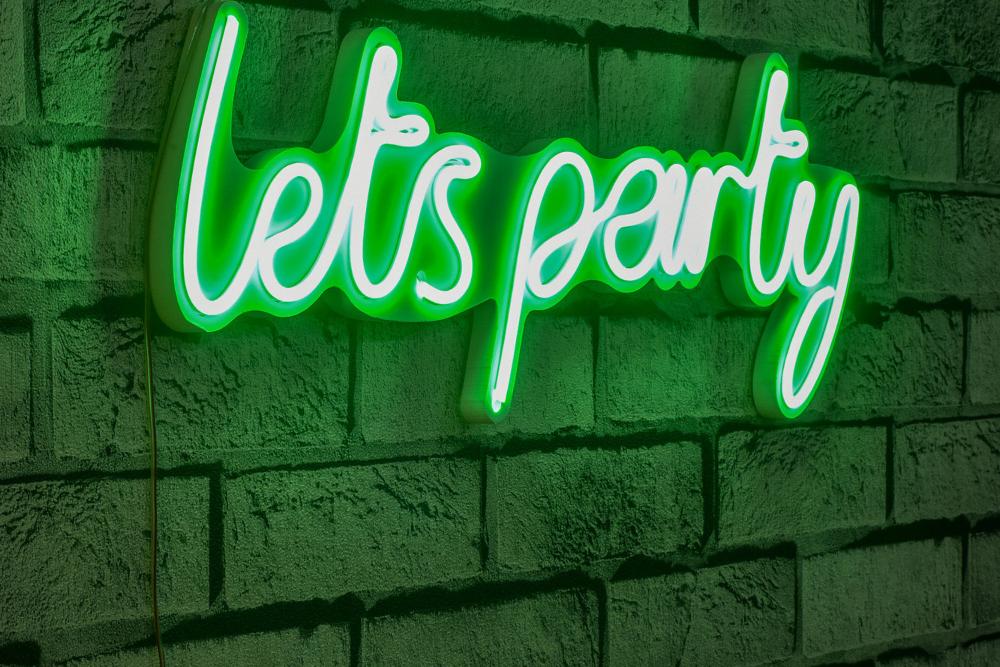 opviq NeonGlow FlexiStrip 375 - Aqua Green Delight | Opviq