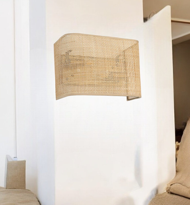 opviq LumaBeige AuraWall: Chic Battery Lamp | Opviq