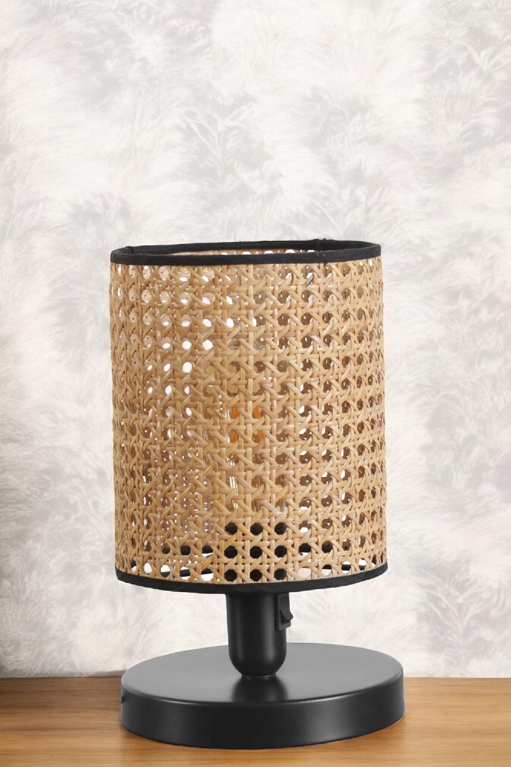 opviq LumenLuxe: The Chic Battery Lamp | Opviq