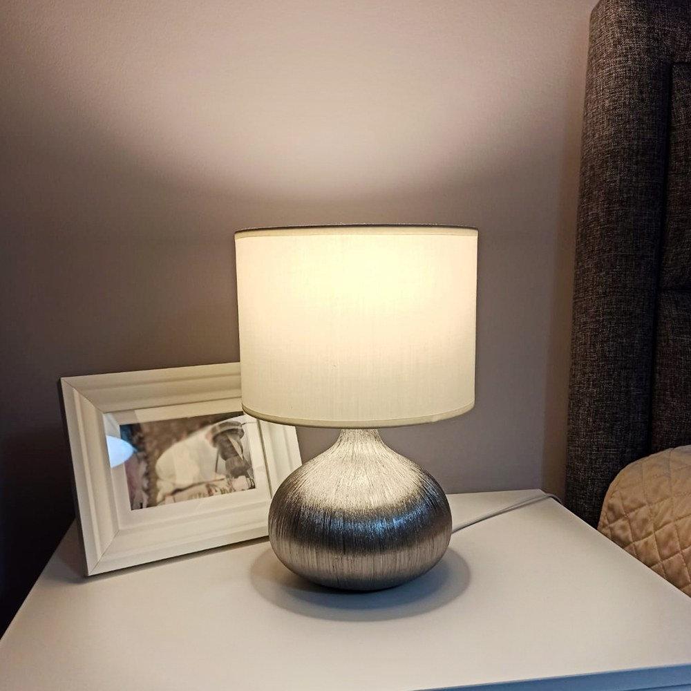 Opviq LumiAura SilverGlow Porcelain Lamp | Opviq