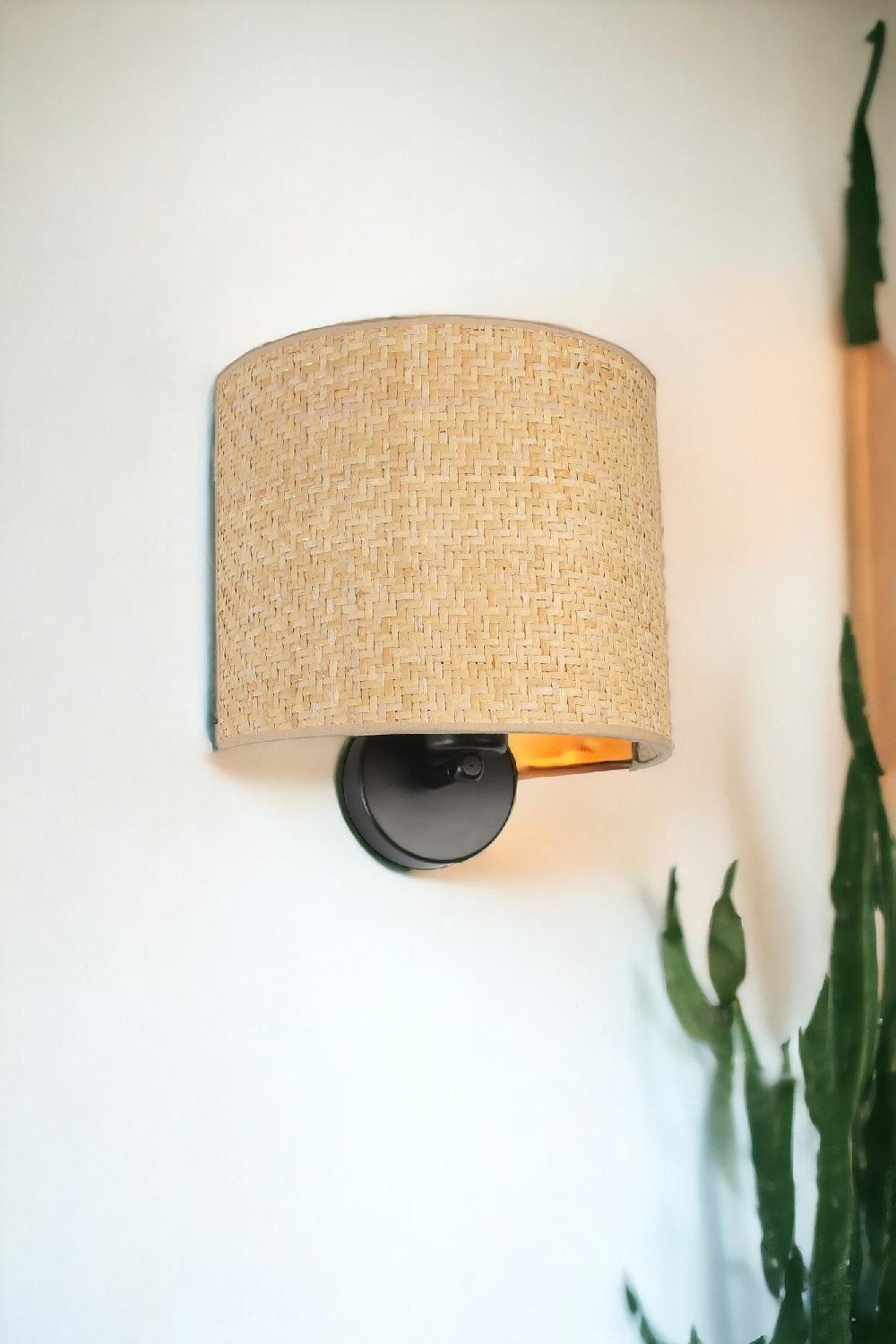 opviq LumiBeige Aura: Chic Wall Glow Lamp | Opviq